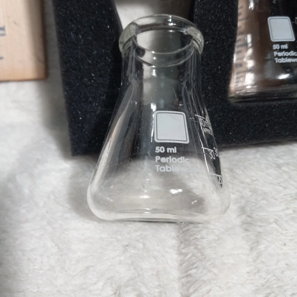 Think Geek Laboratory Shot Glasses Set of 4 Science Beaker Flask Mixology Clear